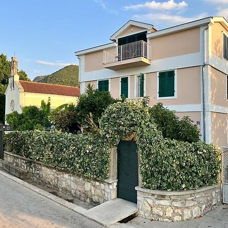 Apartment Dunja Herceg Novi Buitenkant foto