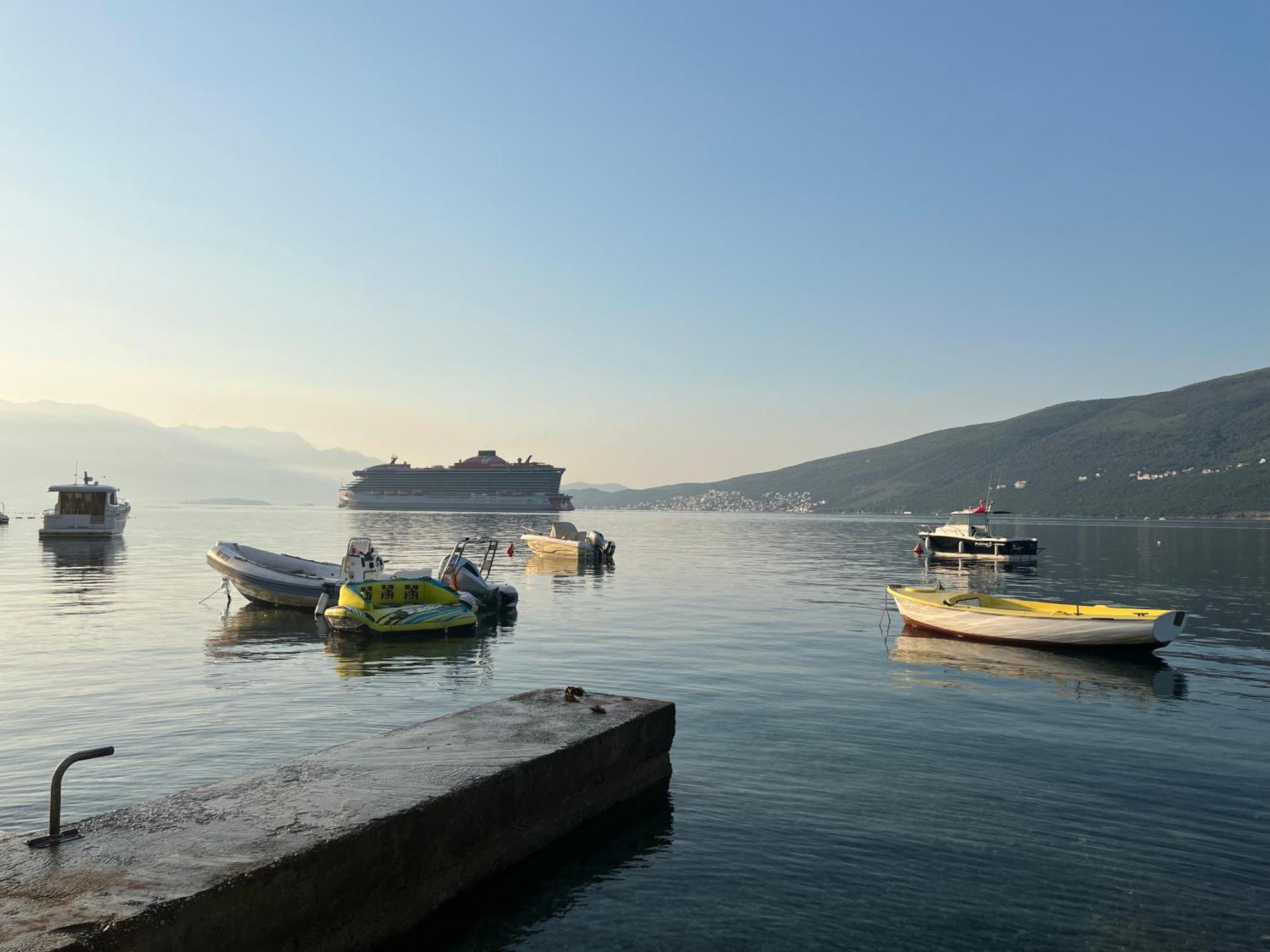 Apartment Dunja Herceg Novi Buitenkant foto